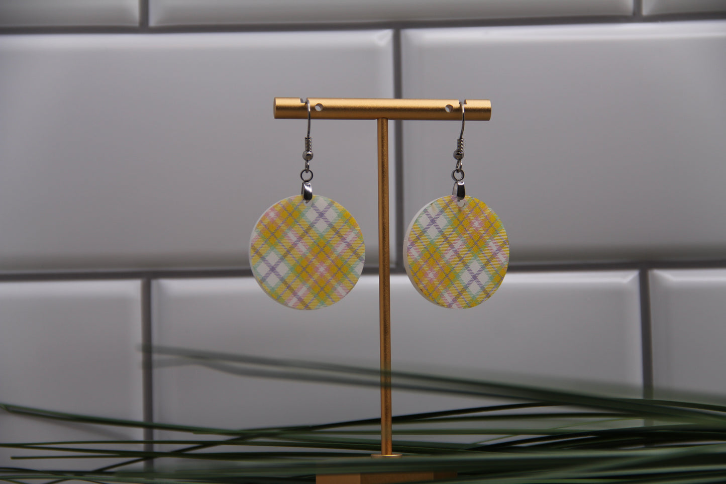 Plaid Jaune Circle Earrings